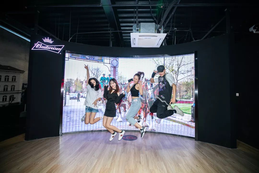 報告:我想去百威中國那個啤酒展覽館打卡品美酒佳肴|國潮范這么閃 - 第14張 - 會展活動策劃CCASY.COM 報告:我想去百威中國那個啤酒展覽館打卡品美酒佳肴|國潮范這么閃 - 第14張