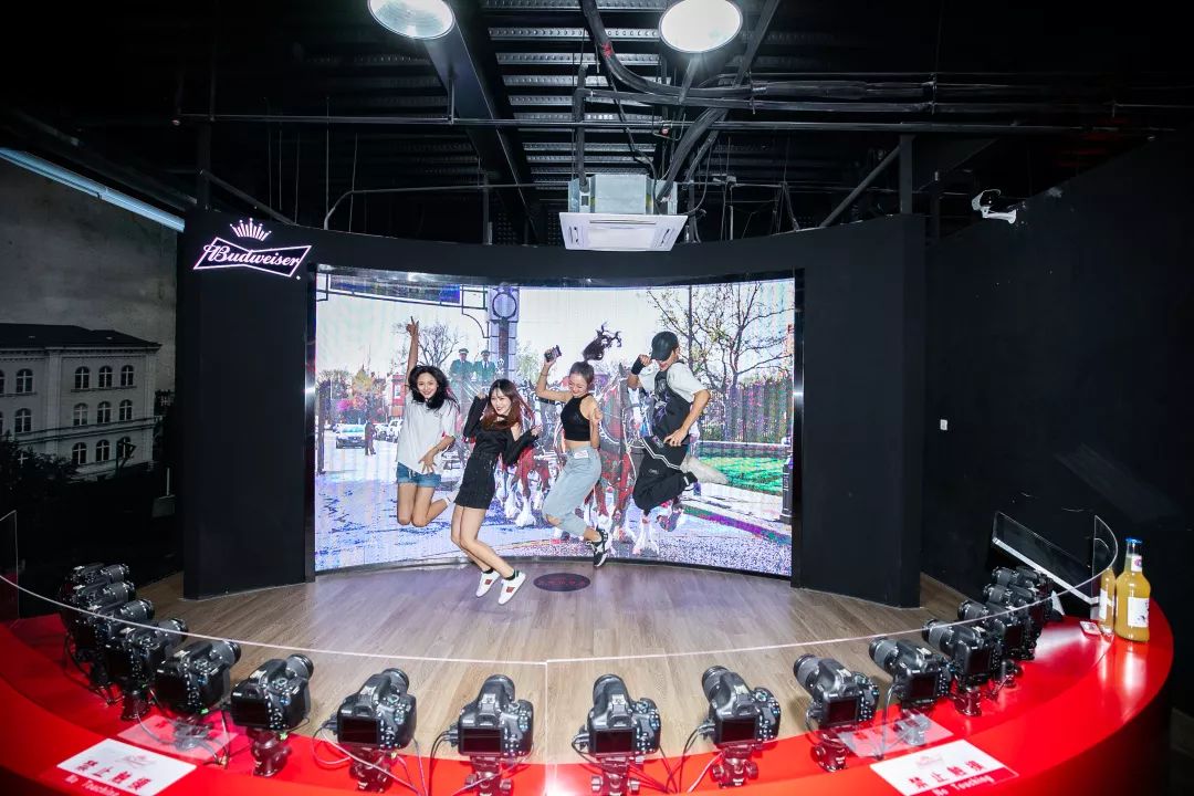 報告:我想去百威中國那個啤酒展覽館打卡品美酒佳肴|國潮范這么閃 - 第16張 - 會展活動策劃CCASY.COM 報告:我想去百威中國那個啤酒展覽館打卡品美酒佳肴|國潮范這么閃 - 第16張